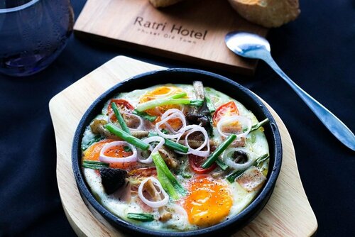 Гостиница Ratri Hotel Phuket Old Town на Пхукете