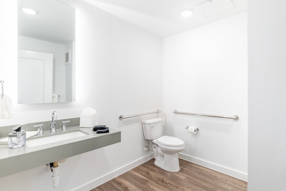 Фото Mint House at The Hatchery - Austin