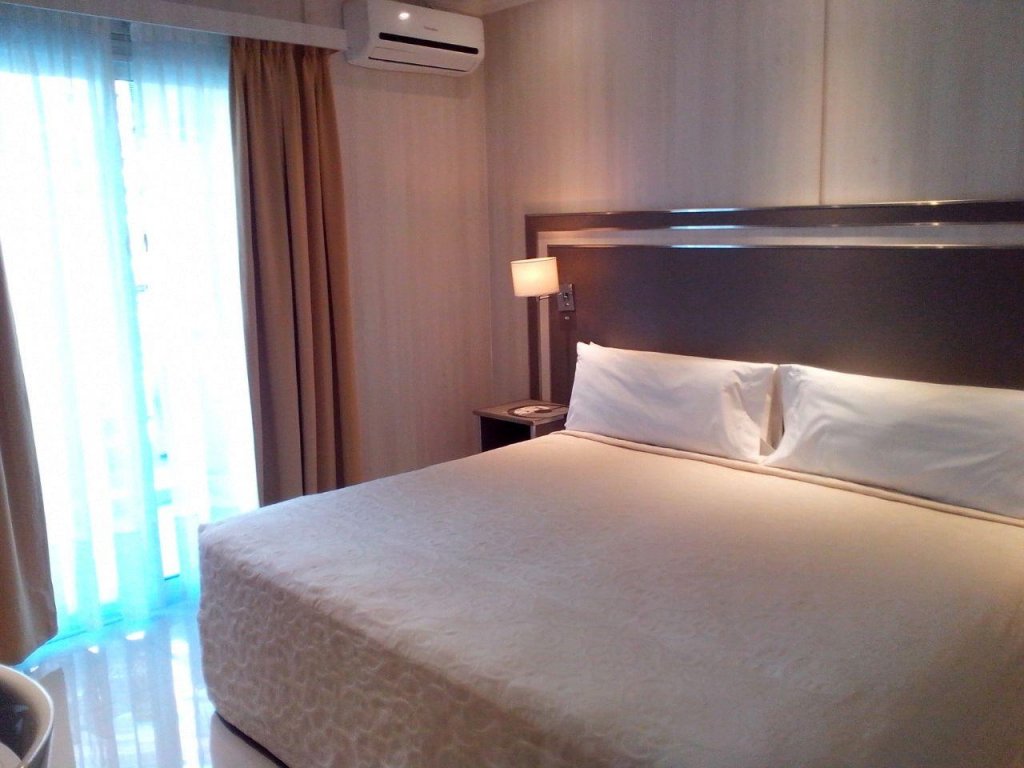 Фото Nuevo Ostende Hotel