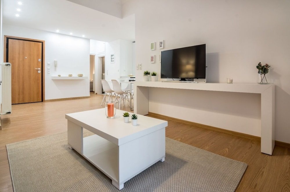 Фото Melodies of Athens Apt In Ilisia Neighbourhood