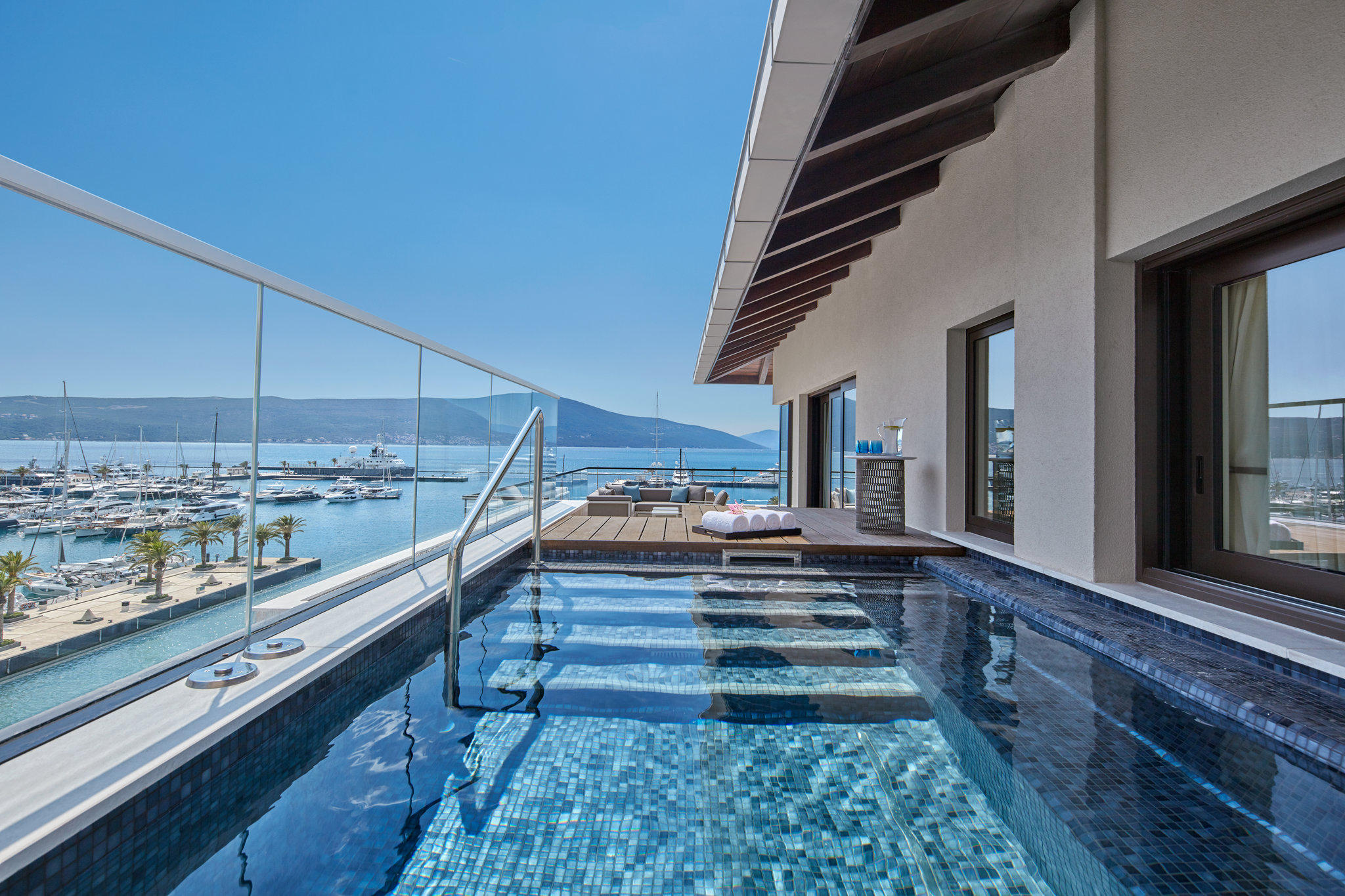 Фото Regent Porto Montenegro