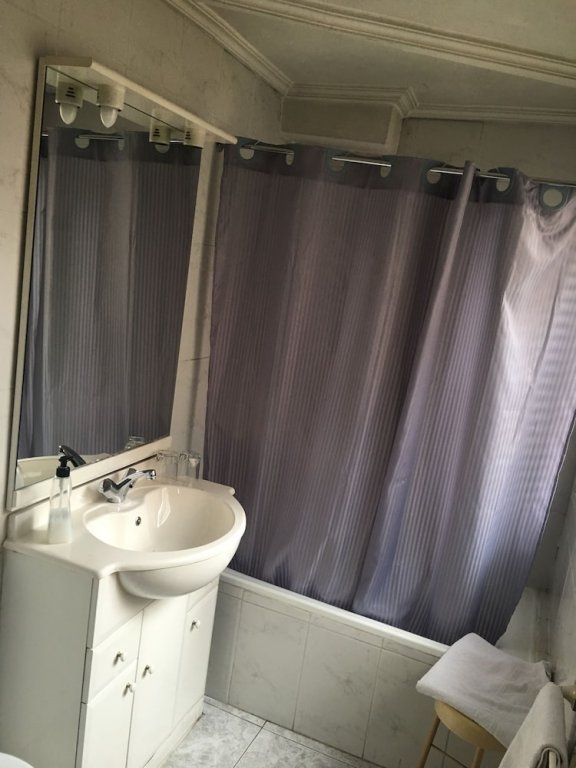 Фото Hostal Hilton