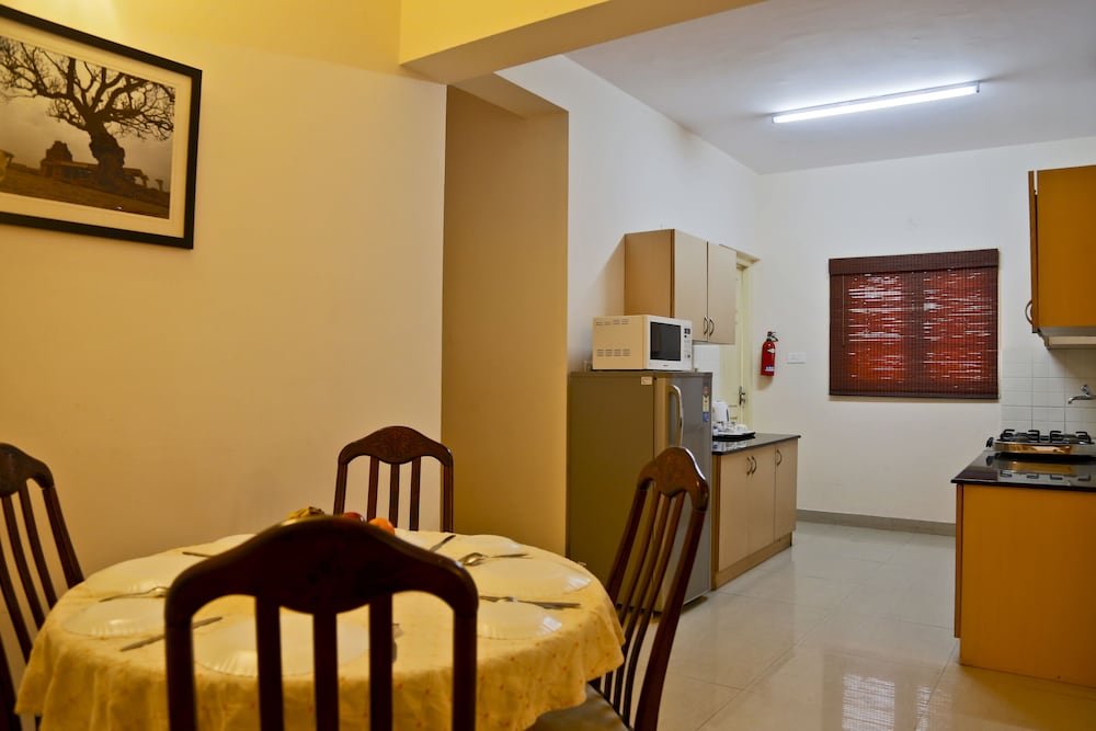 Фото Maple Suites Serviced Apartments