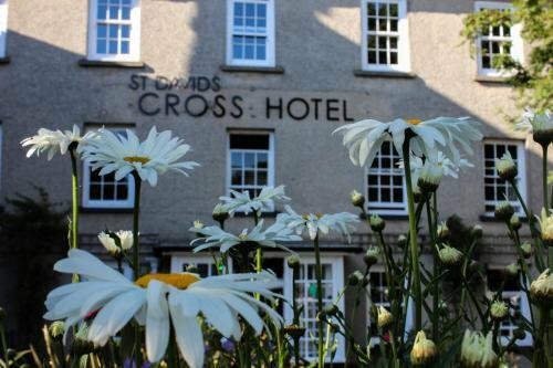 Гостиница St David's Cross Hotel
