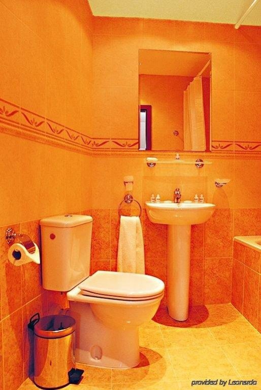 Фото Hotel Lion Sofia