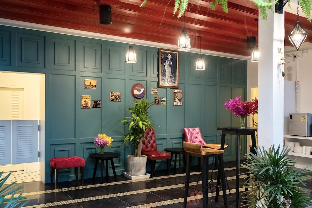 Фото Red Door Heritage Hotel