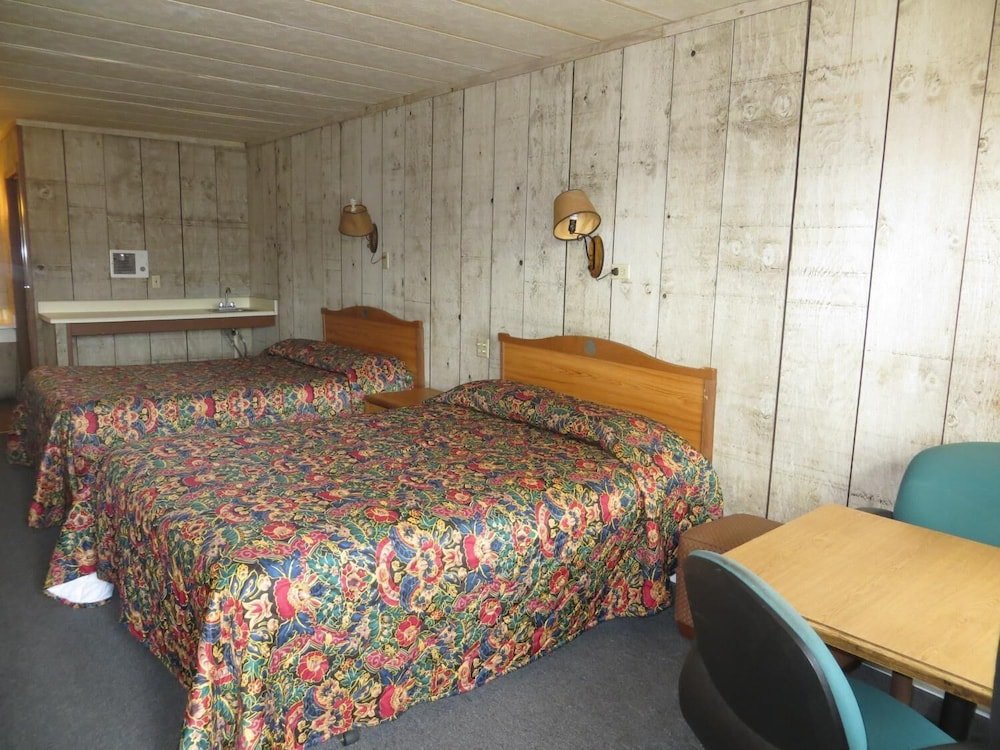 Фото Loma Alta Motel