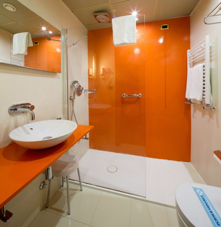 Фото Concorde Hotel