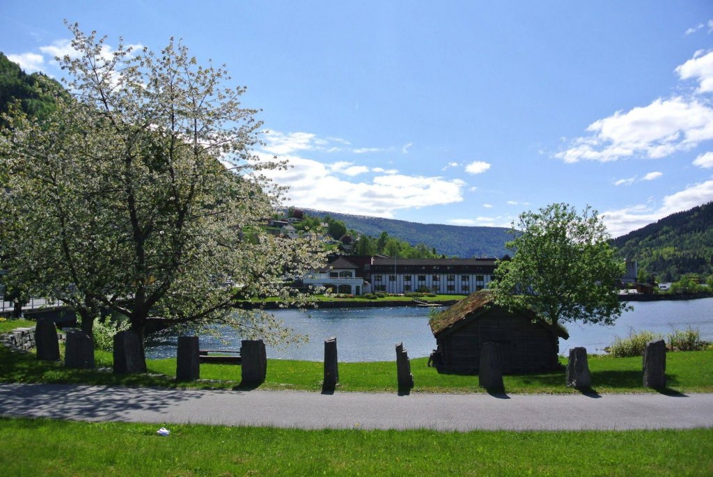 Фото Stryn Hotel