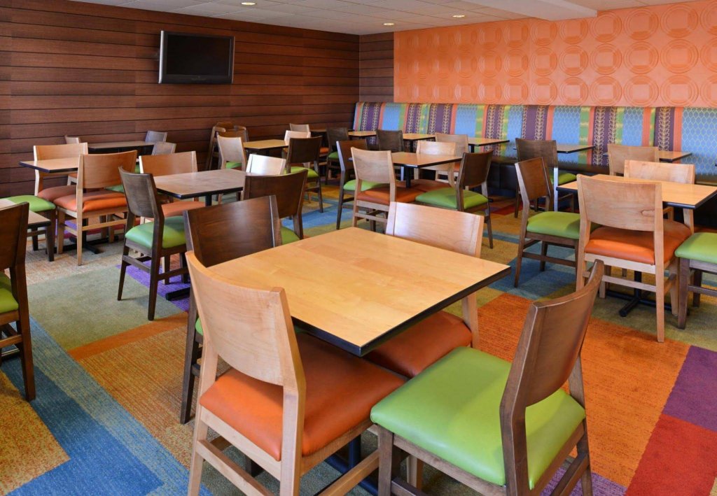 Фото Fairfield Inn & Suites Dayton Troy