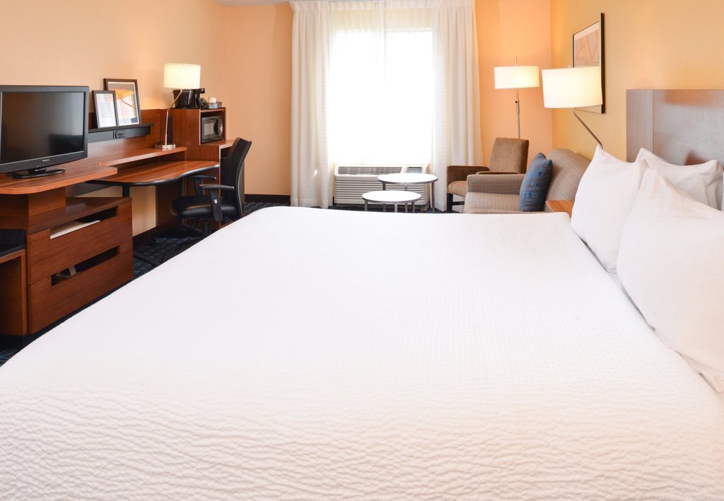 Фото Fairfield Inn by Marriott Orlando Airport