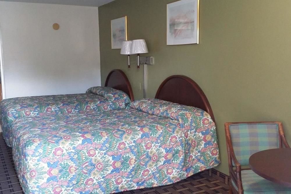 Фото Gulf Way Inn