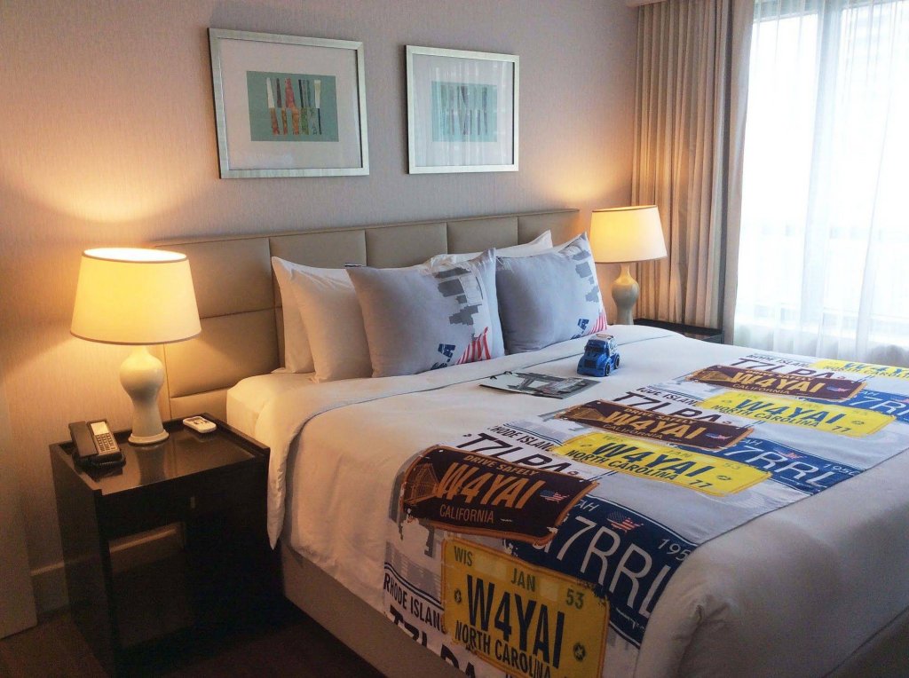 Фото Aruga Apartments by Rockwell Makati