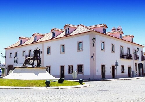 Гостиница Casa do Largo - Golegã