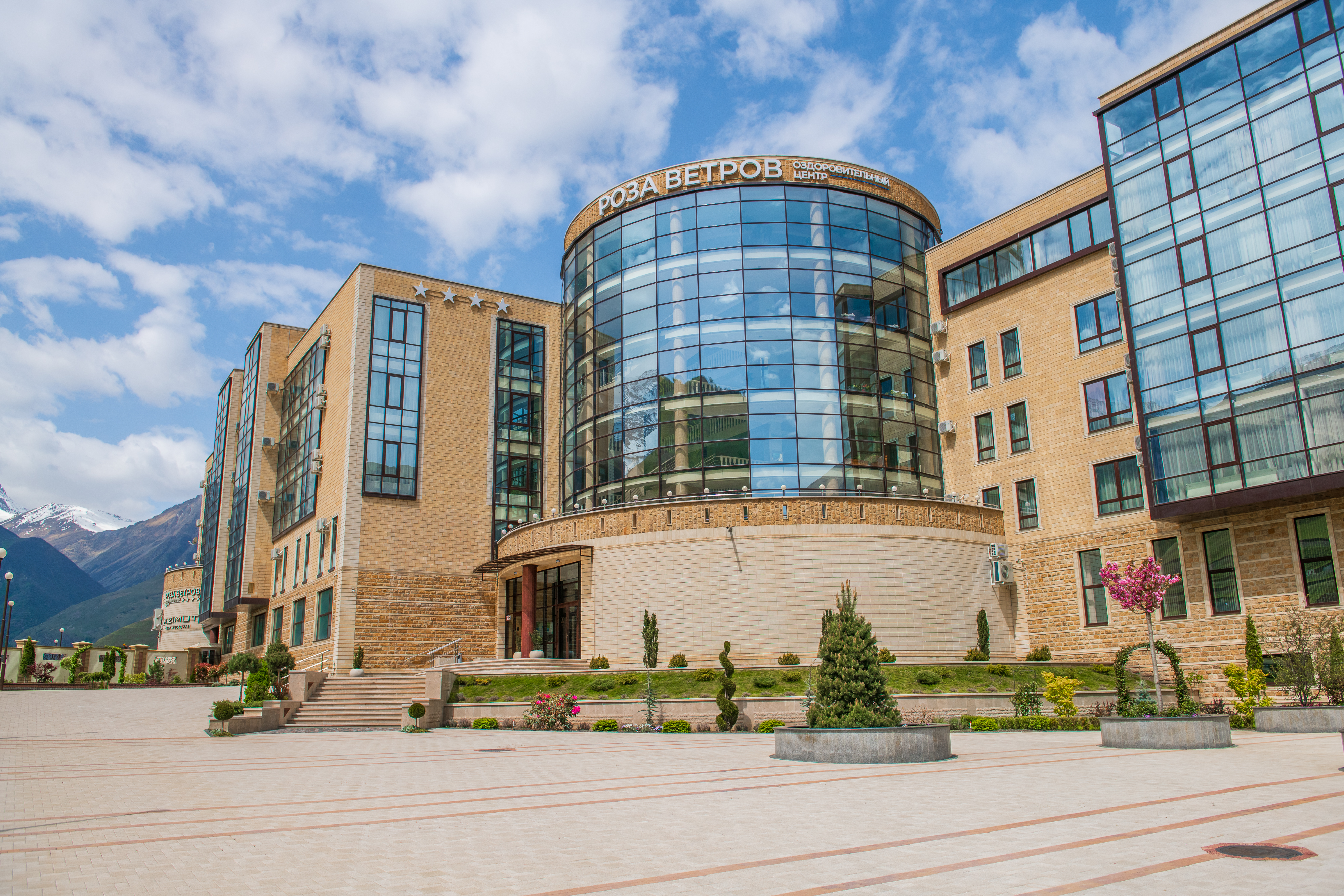 Фото отеля 1