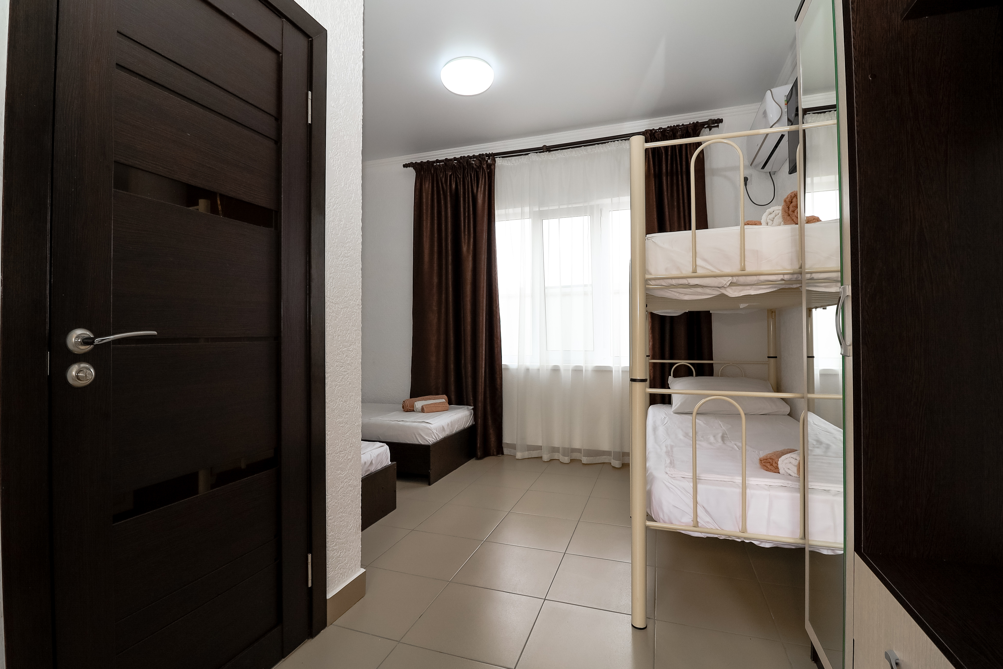 Фото Маленькая страна