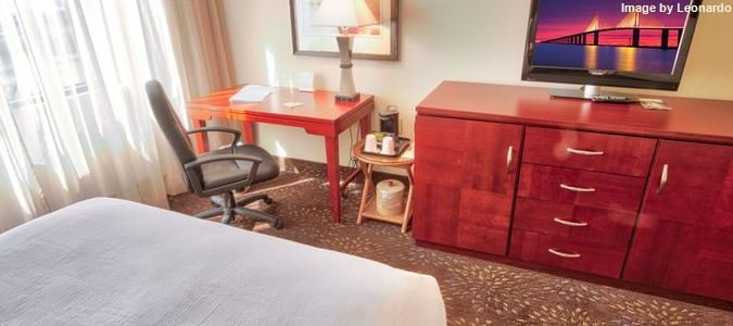Фото Holiday Inn Tampa Westshore - Airport Area, an Ihg Hotel