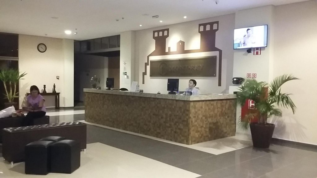 Фото Mont Rey Hotel