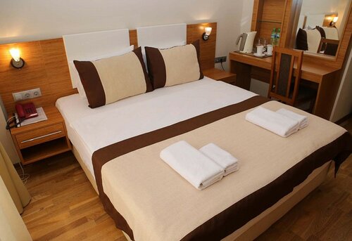 Внешний вид отеля Leon Boutique Hotel в Сухуме, фото 5