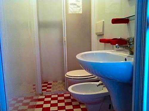 Фото Gambara Citylife Urban Nest