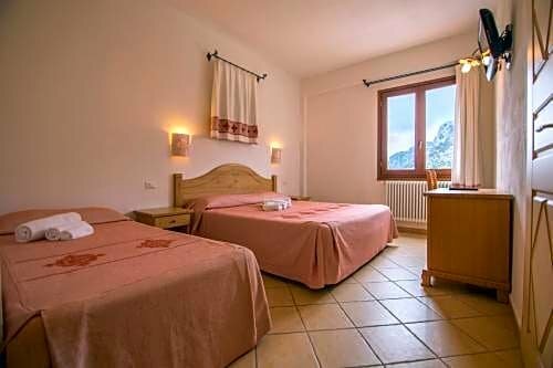 Гостиница Hotel Gorropu в Ольястре