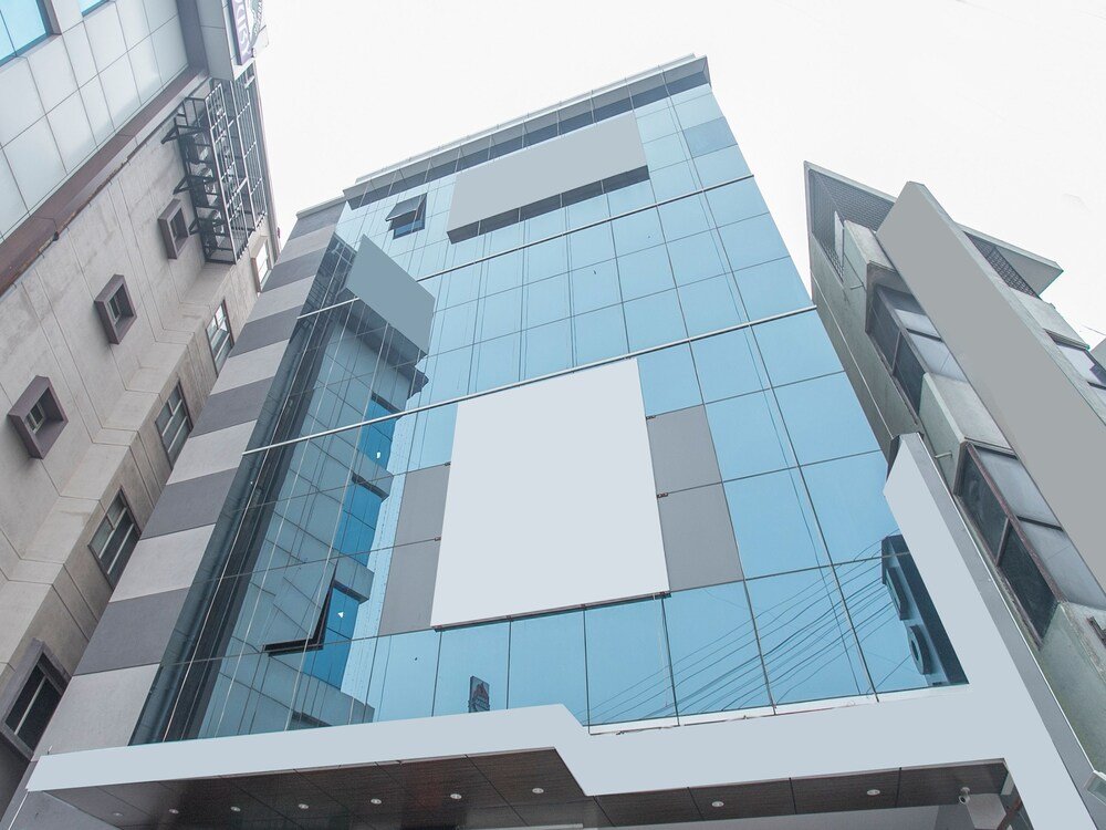 Фото отеля 2