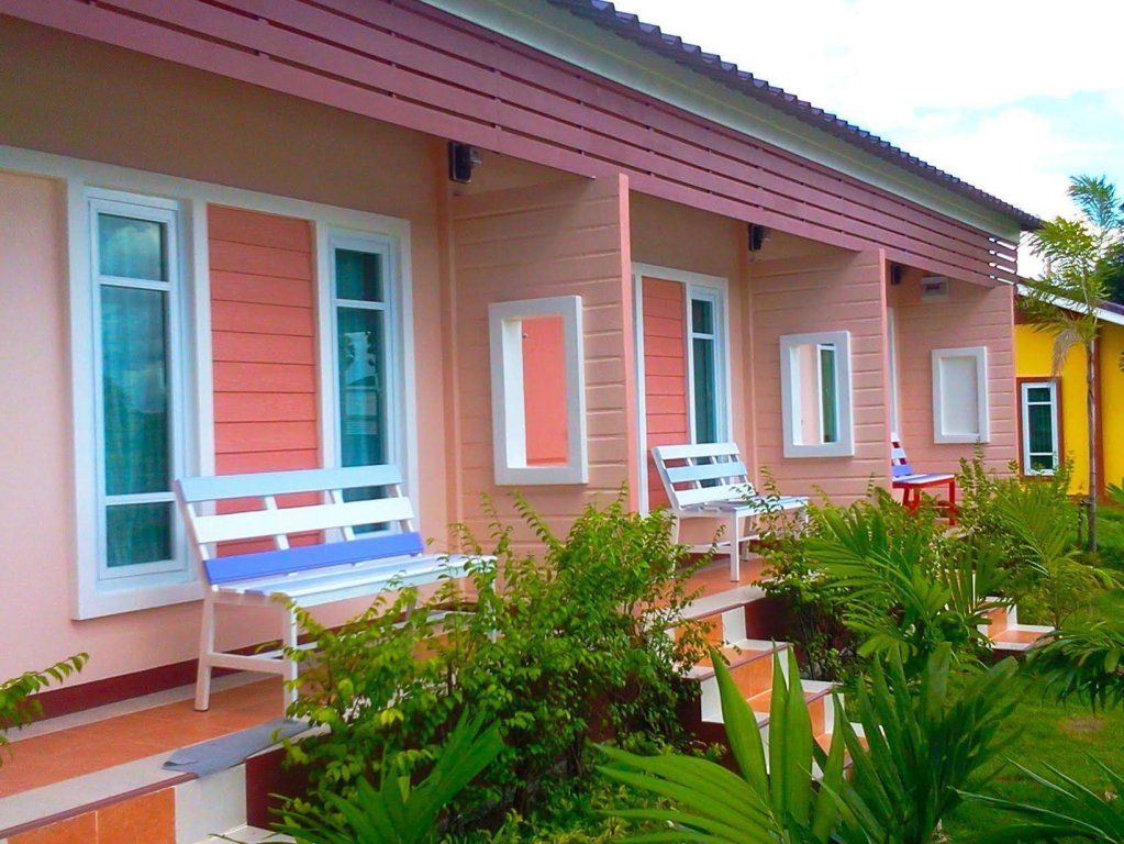 Фото отеля 2