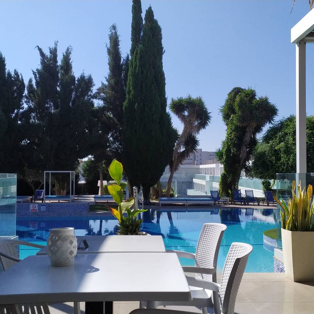 Фото Отель Fedrania Gardens