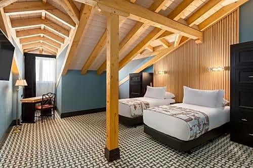 Фото Room Mate Alba