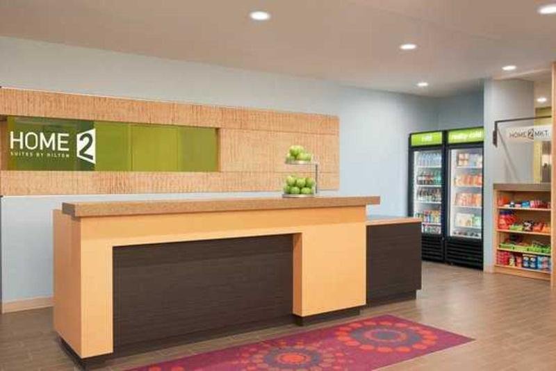 Фото Home2 Suites by Hilton Newark Airport