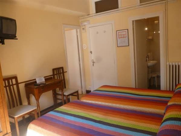 Фото Hostal La Mexicana