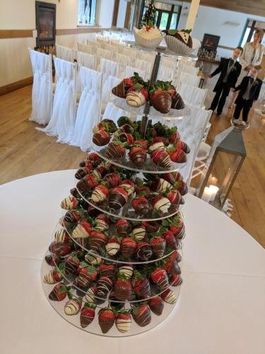 Фото Canada Lodge and Lake