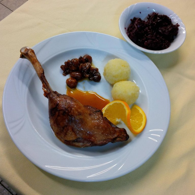 Фото Hotel Restaurant Kriemhilde