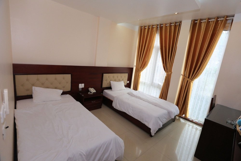 Фото Aha Full House Hotel