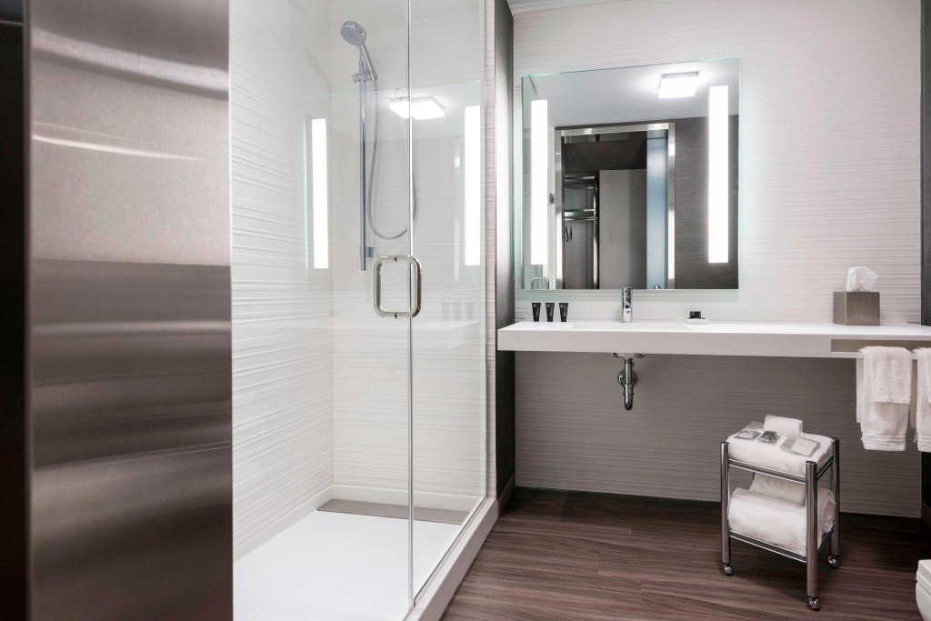 Фото Ac Hotel by Marriott Boston North