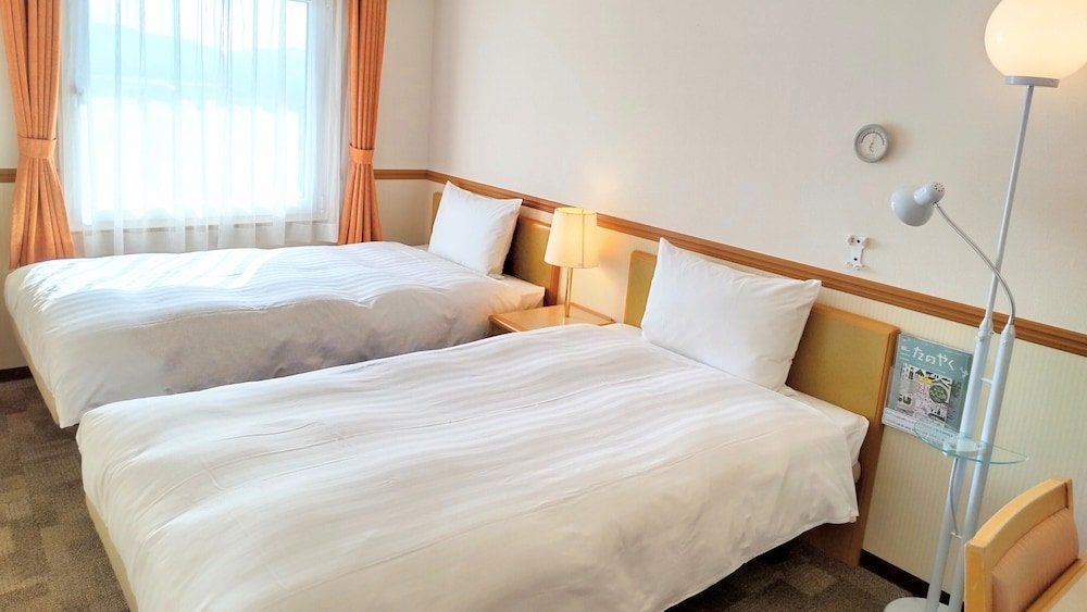 Фото Toyoko Inn Higashi hiroshima Ekimae