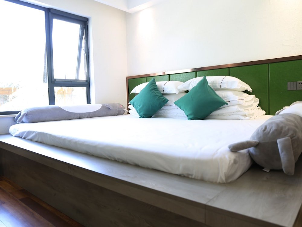 Фото GreenTree Inn Baoji Fengxiang Donghu Business Hotel