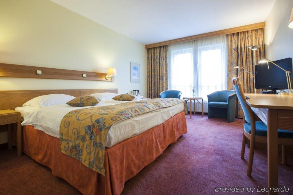 Фото Radisson Blu Hotel, Karlsruhe