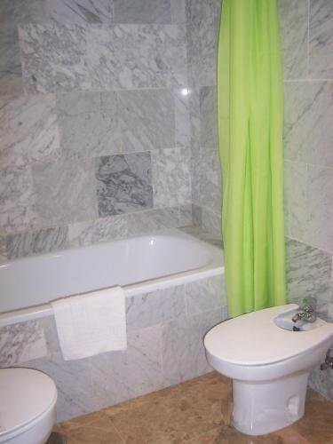Гостиница Hotel Al-Yussana
