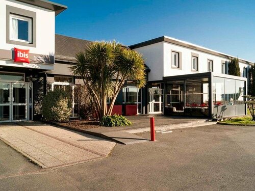 Внешний вид отеля Ibis Saint-Malo Madeleine в Сен-Мале, фото 4