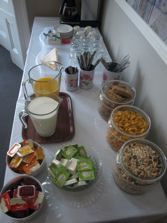 Фото Chelsea House Hotel