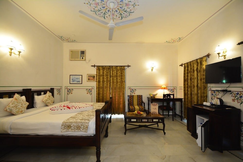 Фото Mahal Khandela