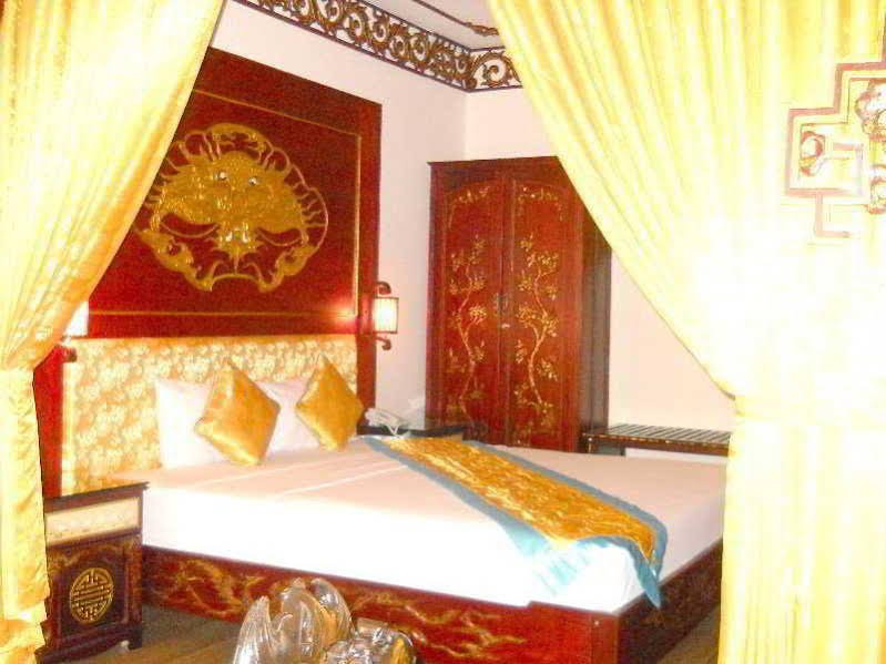 Фото Thanh Lich Royal Boutique Hotel