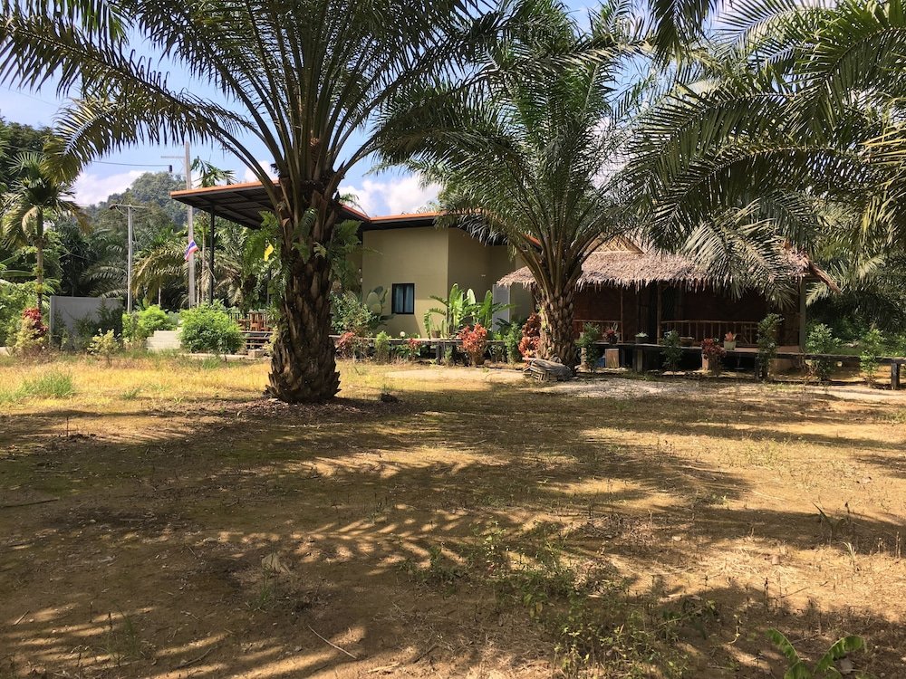 Фото Khao Sok Residence Resort