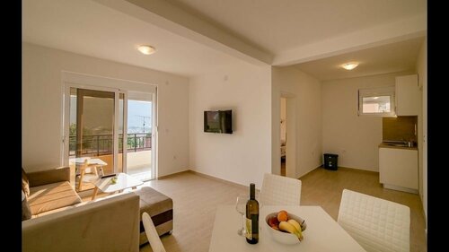Апартаменты Sunny Apartments в Херцег-Нови