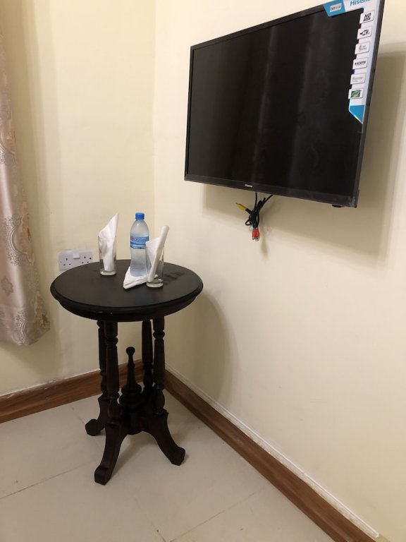 Фото Bottoms Up - Hotel