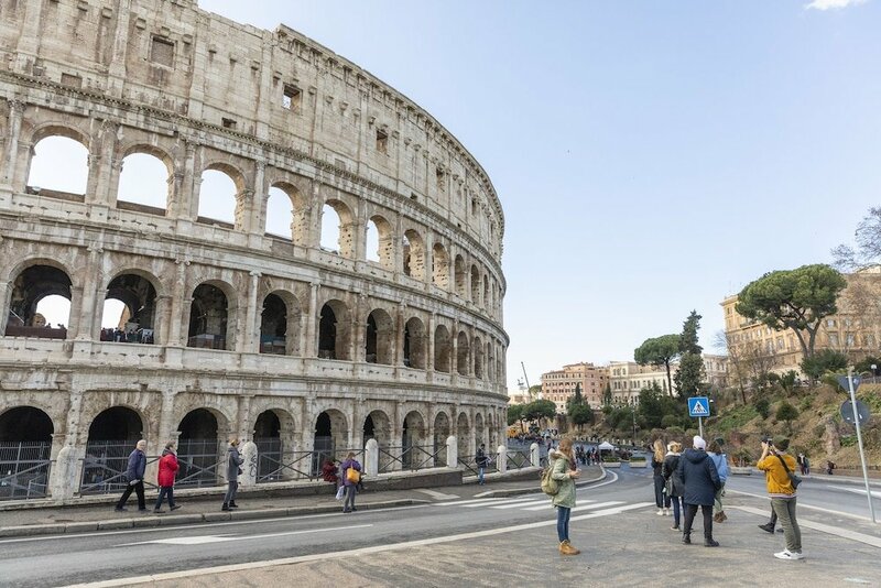 Гостиница Sonder at Colosseum Cloisters в Риме