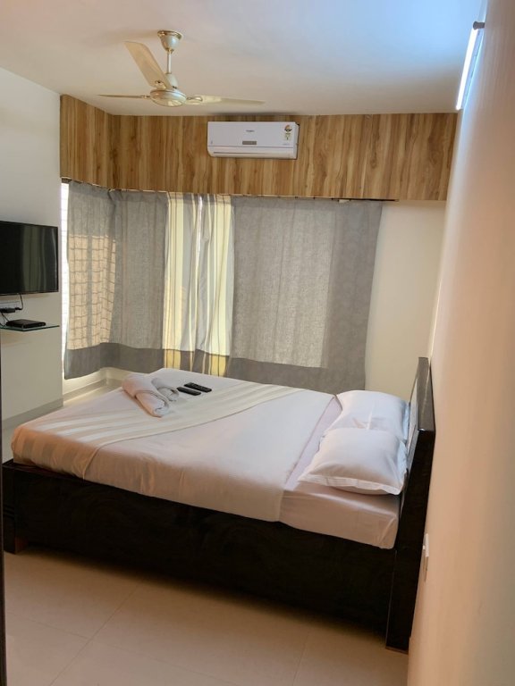 Фото Sea View Room With Reasonable Price In Parel