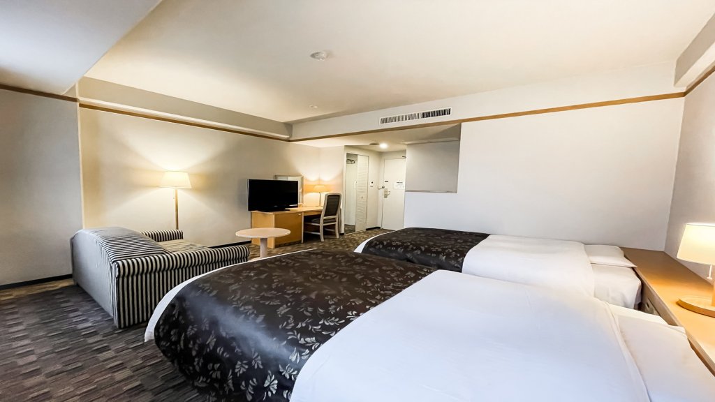 Фото Apa Hotel Kanazawa Nishi