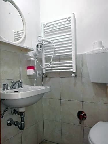 Фото Hotel Birilli B&b